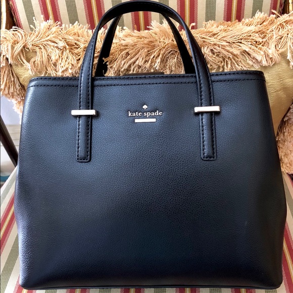 kate spade Handbags - NWT Kate Spade Shiny Black Satchel/Crossbody Bag